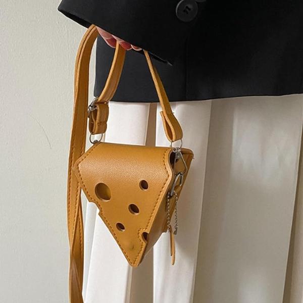 Cheddar Chic Cheese Bag