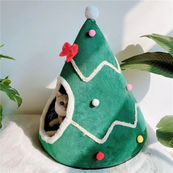 Christmas Tree Cat Bed ( LIMITED EDITION)