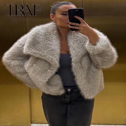 TRAF Luxury Faux Fur Coat