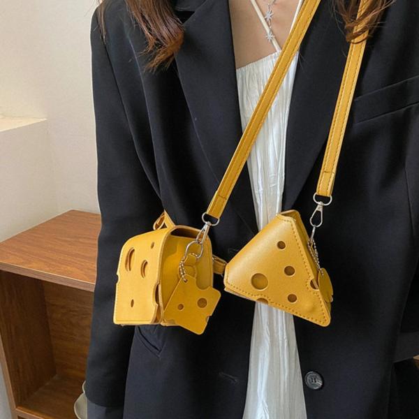 Cheddar Chic Cheese Bag