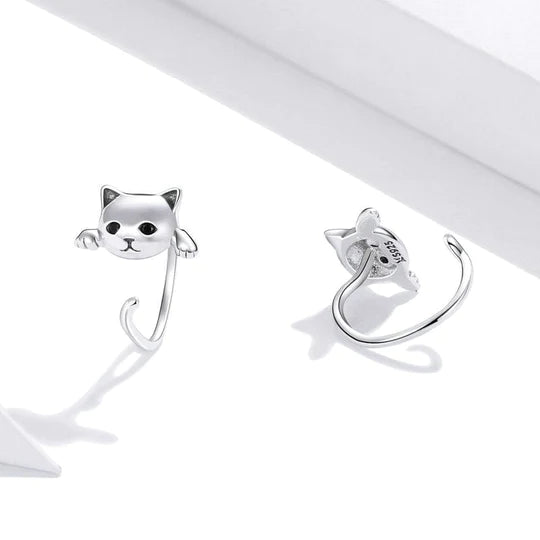 Black Eye Silver Cat Earrings